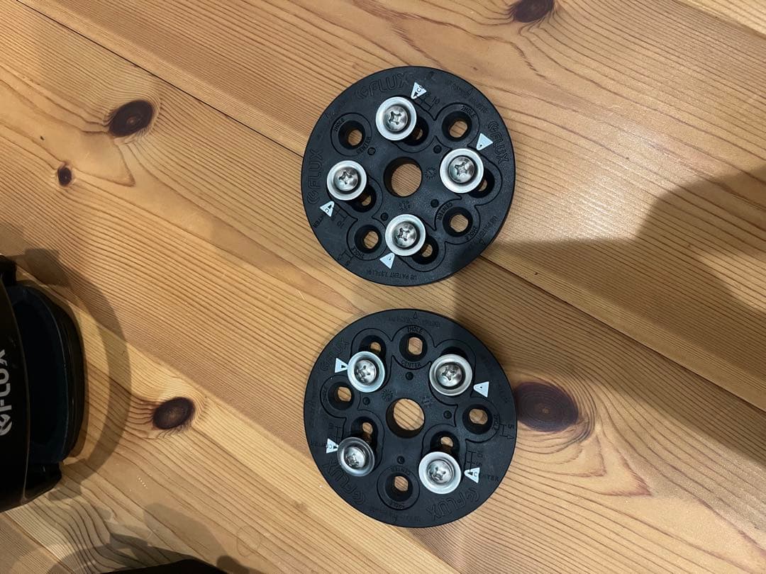 美品 FLUX XF Mサイズ フラックス　バインディング