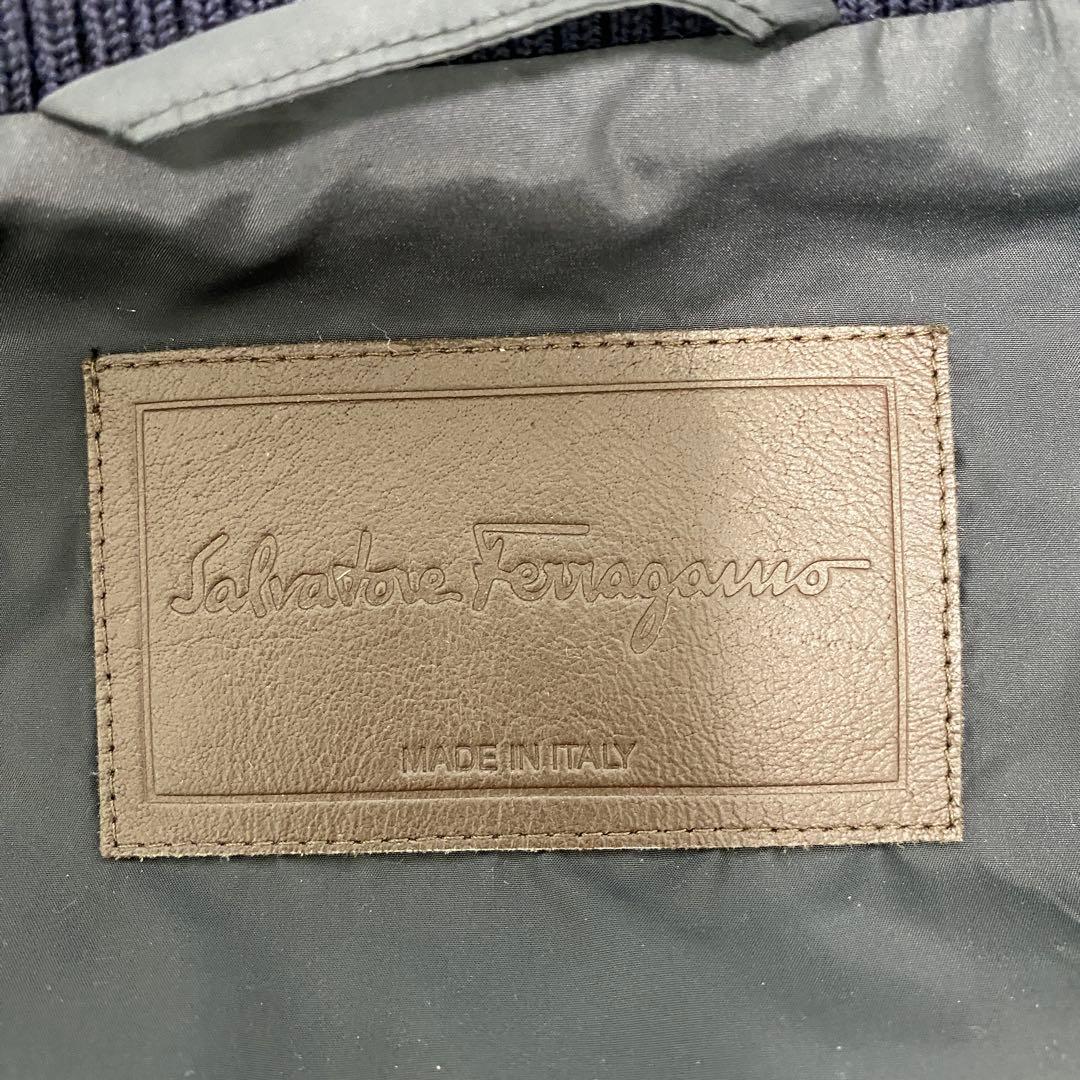 サルヴァトーレフェラガモ ウールジャケット 紺 48