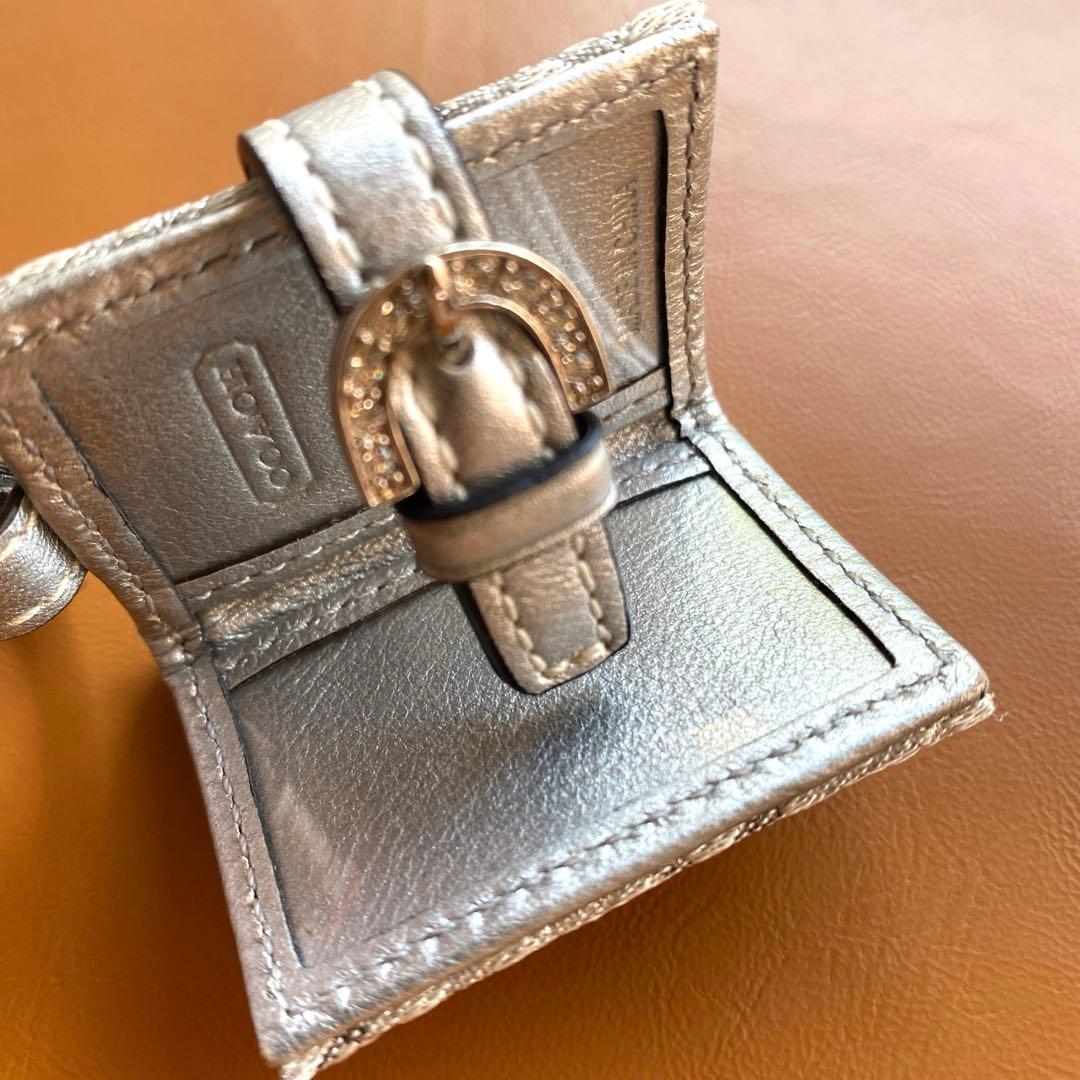 コーチピクチャーフレームキーホルダー