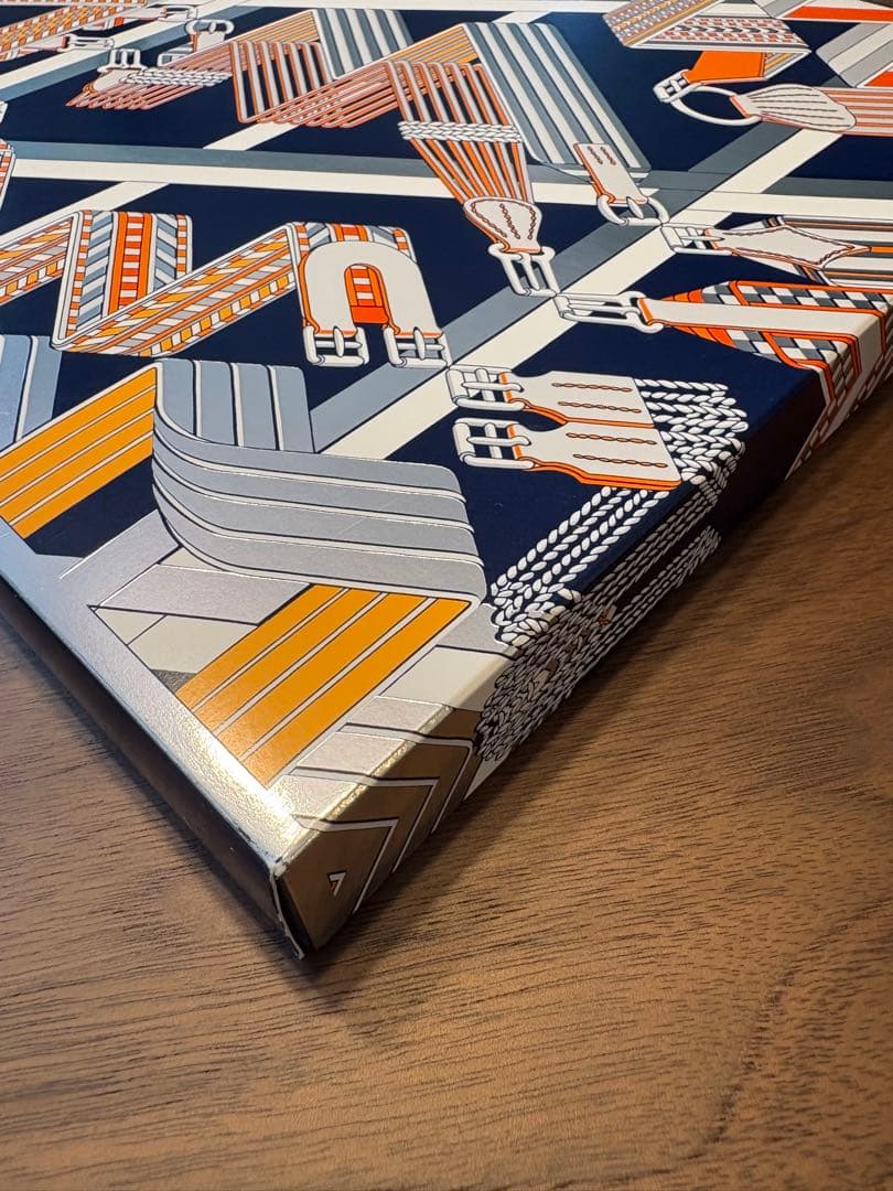 エルメス　クリスマス限定ケース　折畳式幌　馬車　カレ90 スカーフ