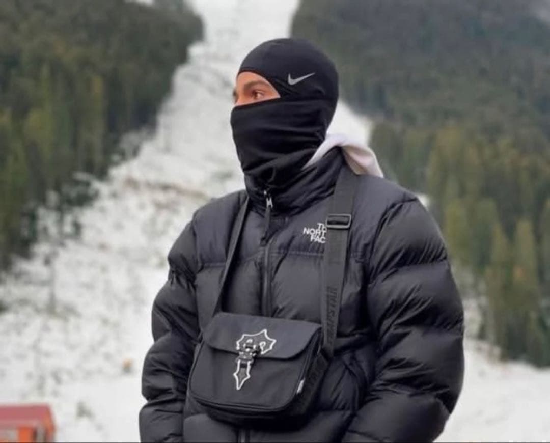 NIKE 迷彩バラクラバ 冬ストリート×スノボ 正規品 - メルカリ