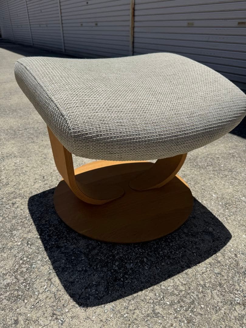 ワタリジャパン / HTL オットマン 総本革濃紺 ネイビー レザー