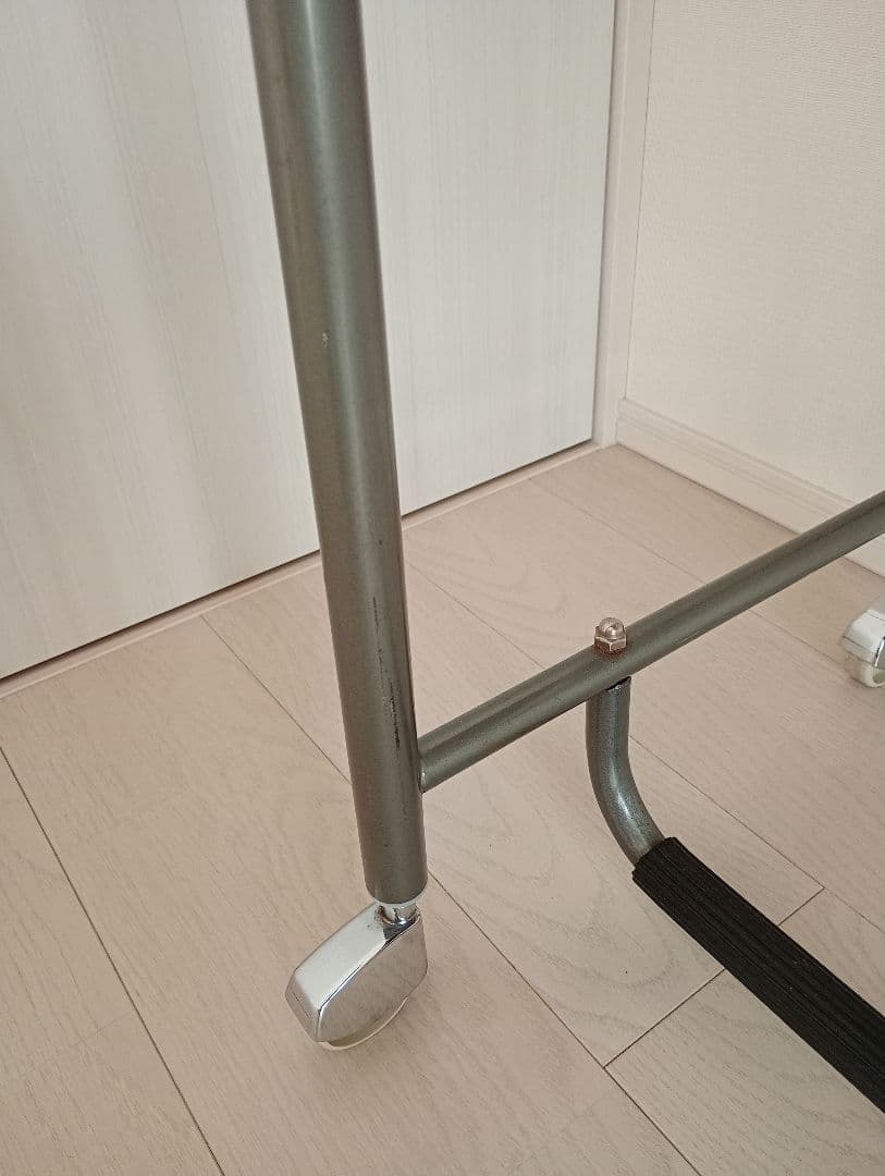 デンマーク　北欧　ヴィンテージ　キャスター付きデスク