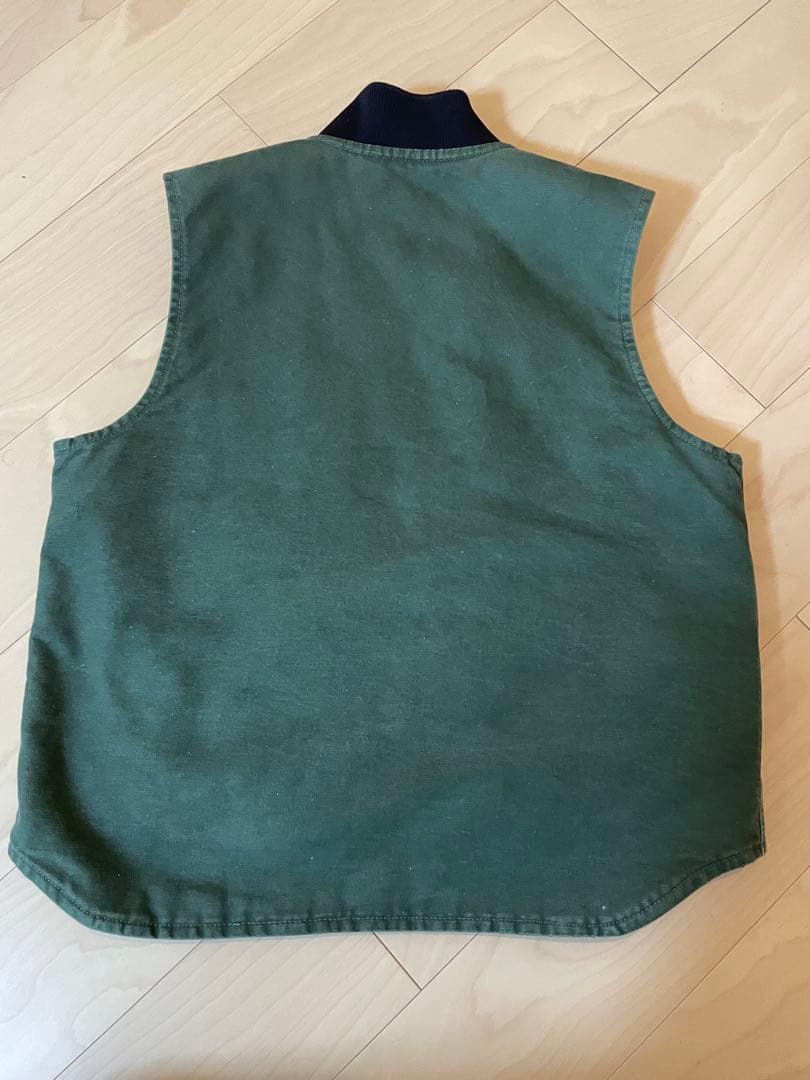 美品　Carhartt カーハート　グリーン ベスト　ダック 中綿