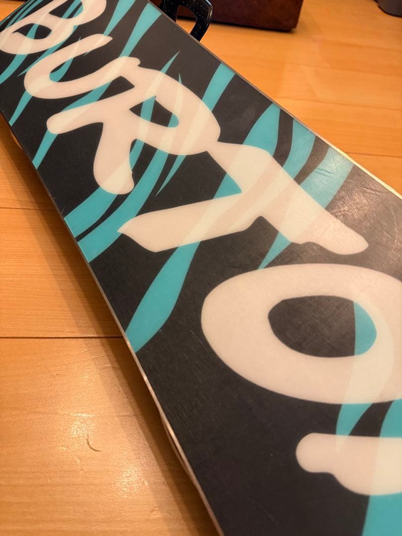 Burton ビンディング付き　バートン ミニグロム キッズ　スノーボード100