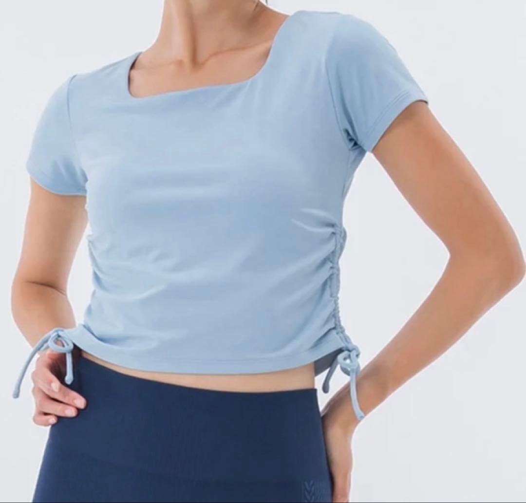 SUKALA】新作 カップ付きルーシュドサイドTee 未開封 Mサイズ - メルカリ