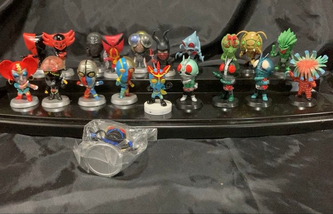 特撮ヒーローズ　仮面ライダー　人造人間キカイダー&０１　イナズマン　２０体セット