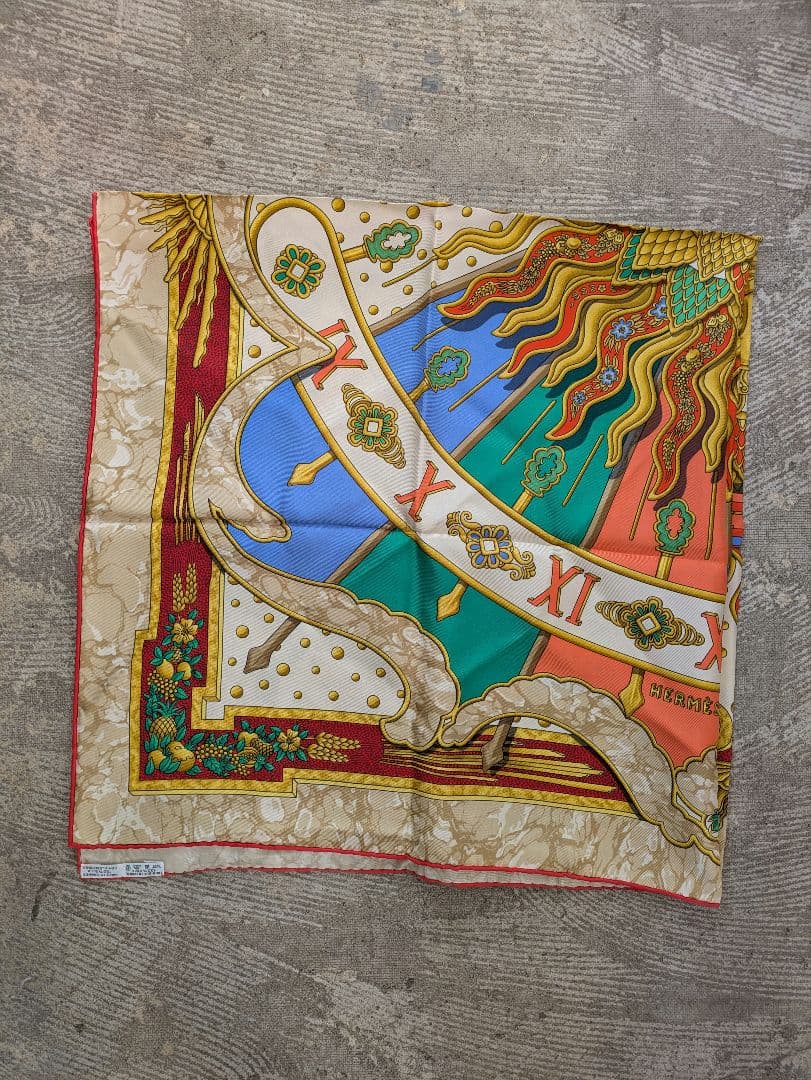 美品 HERMÈS シルクスカーフ エルメス　HERMES　スカーフ　カレ 90