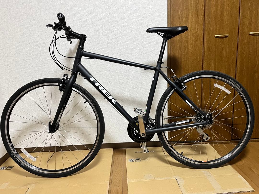 Trek FX2 2017年モデル　Matte Trek Black 20サイズ