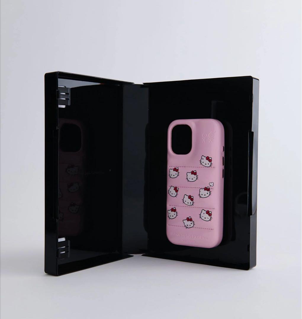 Urban Sophistication iPhone16Proキティーコラ ボ