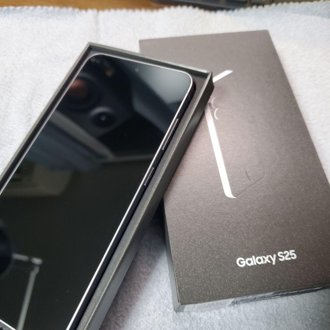 【ほぼ未使用】Galaxy S25 12GB/512GB シルバーシャドウ