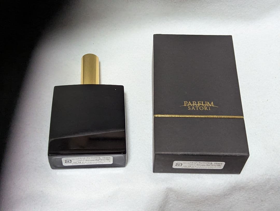 希少パルファンさとりイリスオムオードパルファン50ml