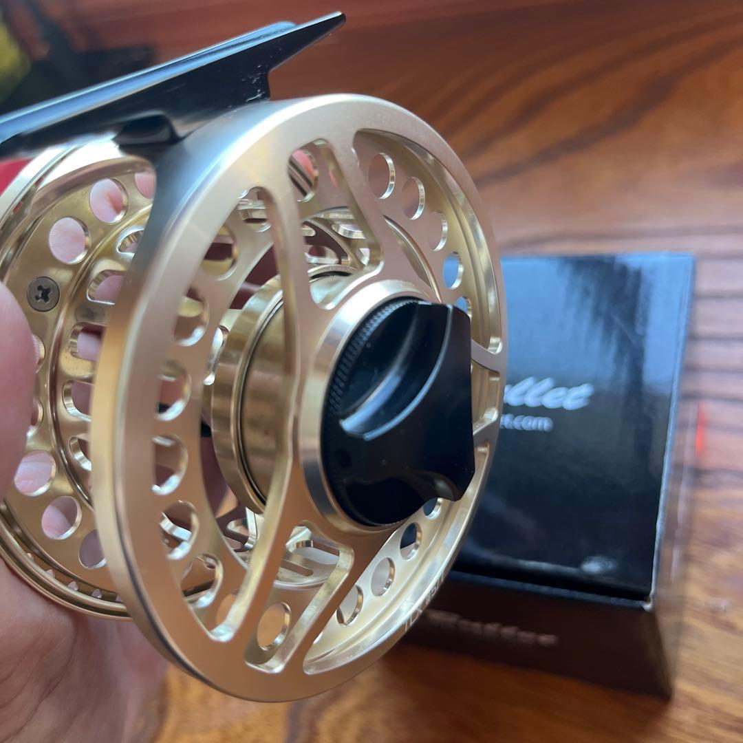 K.bullet TLX5/7 フライリール