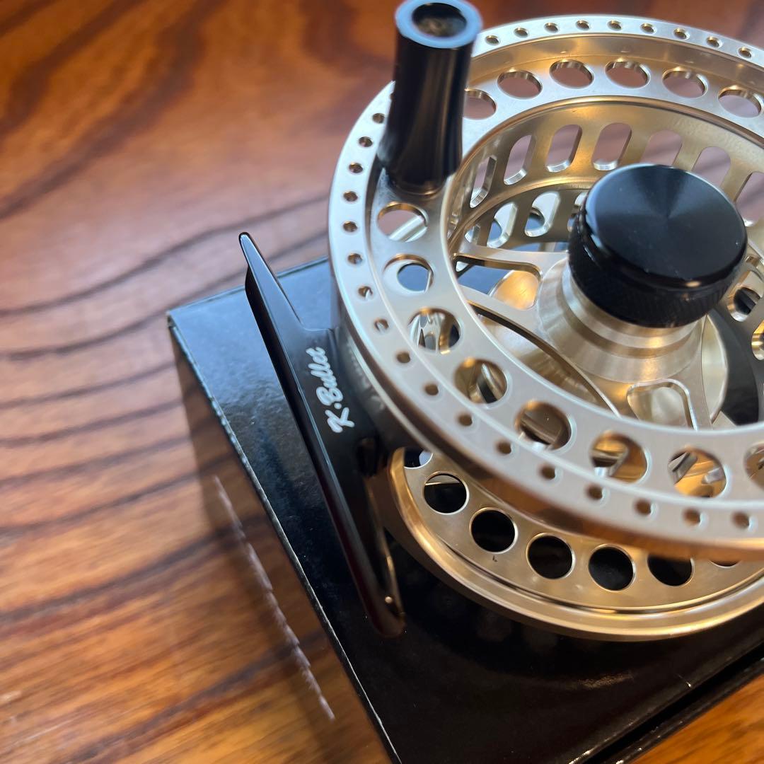 K.bullet TLX5/7 フライリール