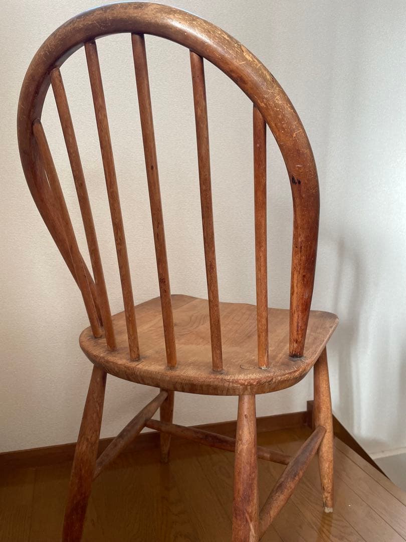 アンティークチェア　古いもの