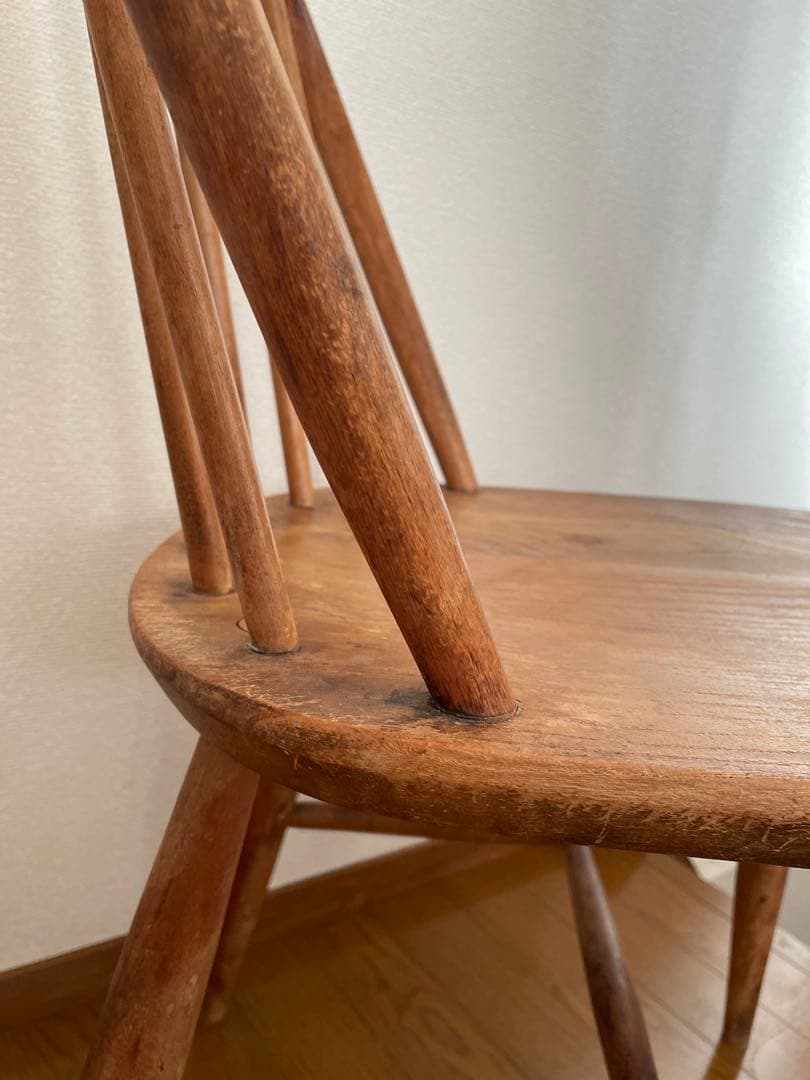 アンティークチェア　古いもの