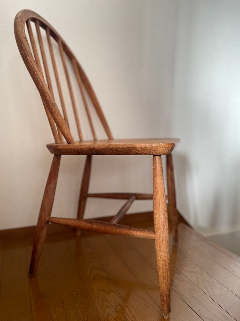 アンティークチェア　古いもの