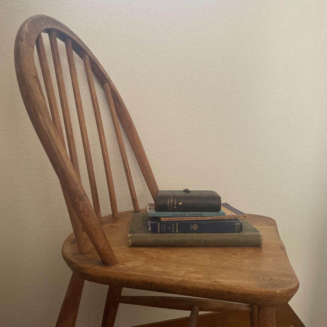 アンティークチェア　古いもの