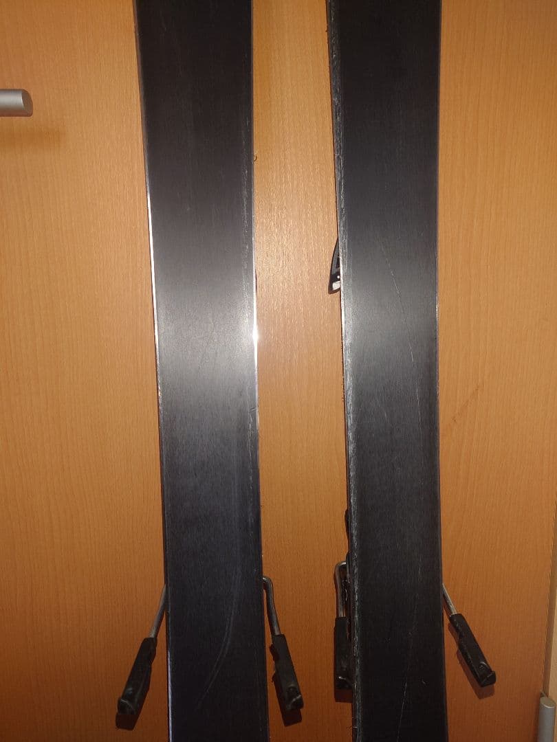 カービングスキー板　SALOMON 152cm