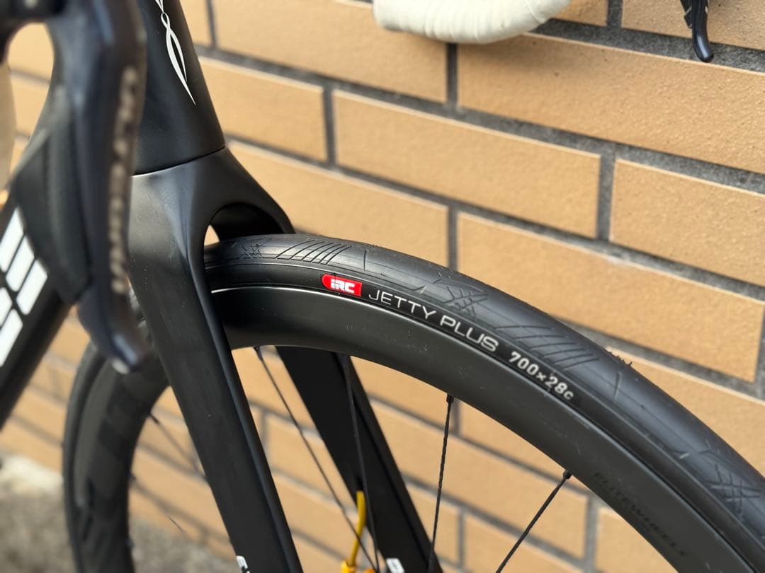 エルブス　ELVES FALATH EVO ファラスエボ　Di2