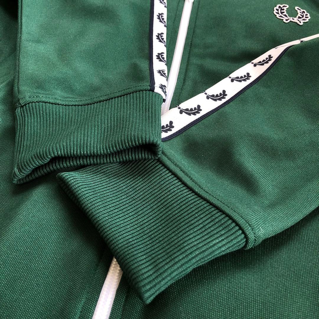 フレッドペリー☆S～M☆グリーン☆トラックジャケット☆ジャージ☆ほぼ未使用