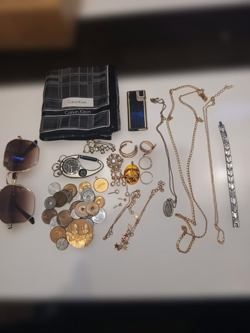 愛*夢様 遺品生前整理.Gucci サングラス 他