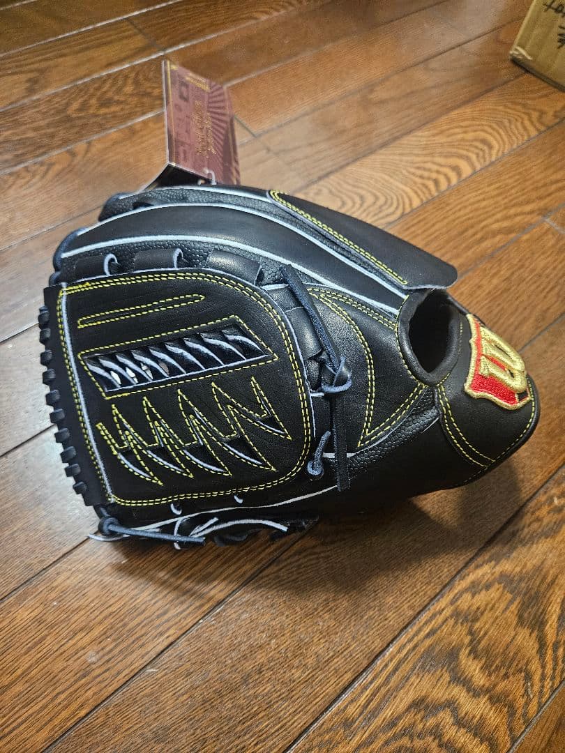 (新品)ウィルソン最高峰軟式投手用グラブ左投げ用