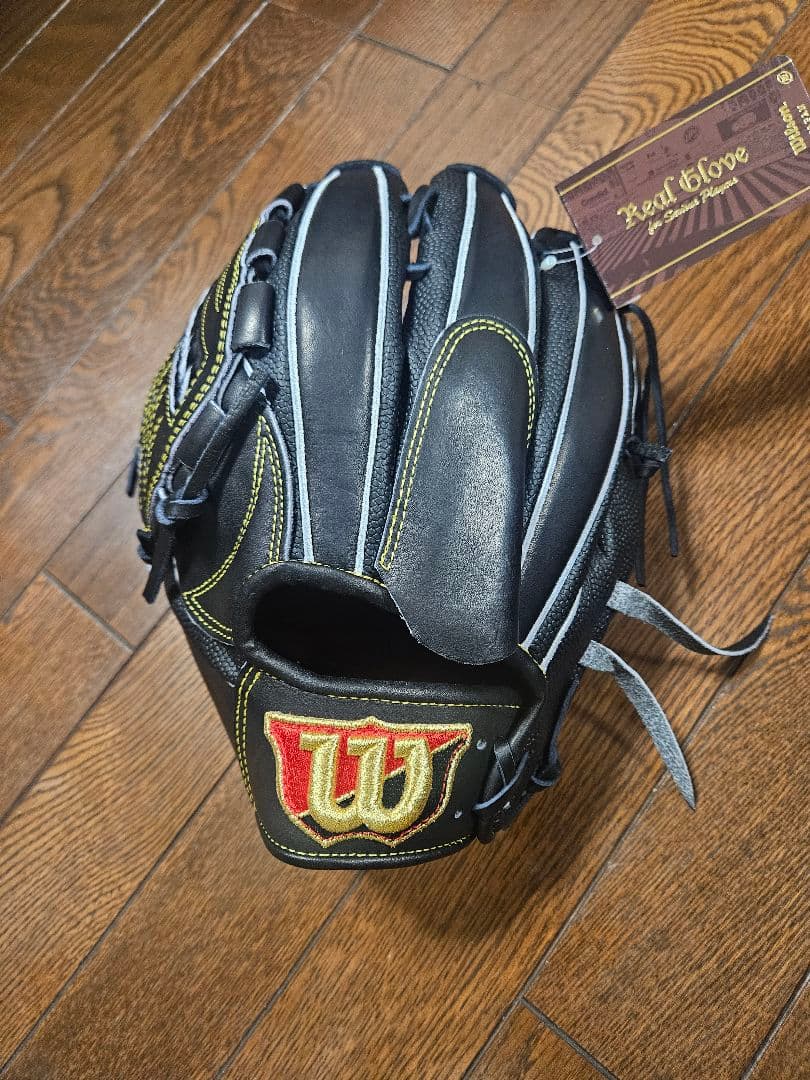 (新品)ウィルソン最高峰軟式投手用グラブ左投げ用