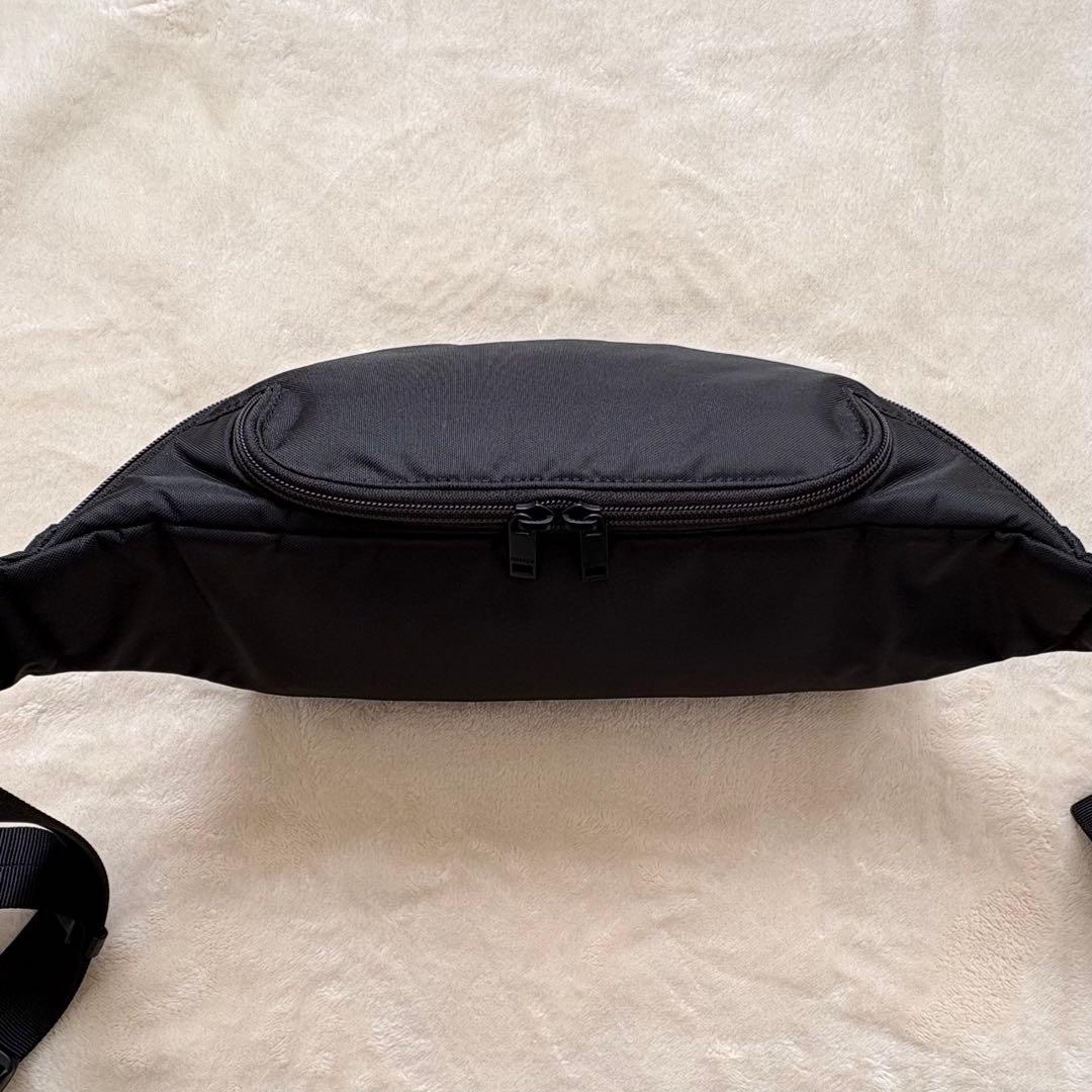 【美品】吉田カバンPORTER ポーター FLASH（Ｓ）　ボディバッグ　黒