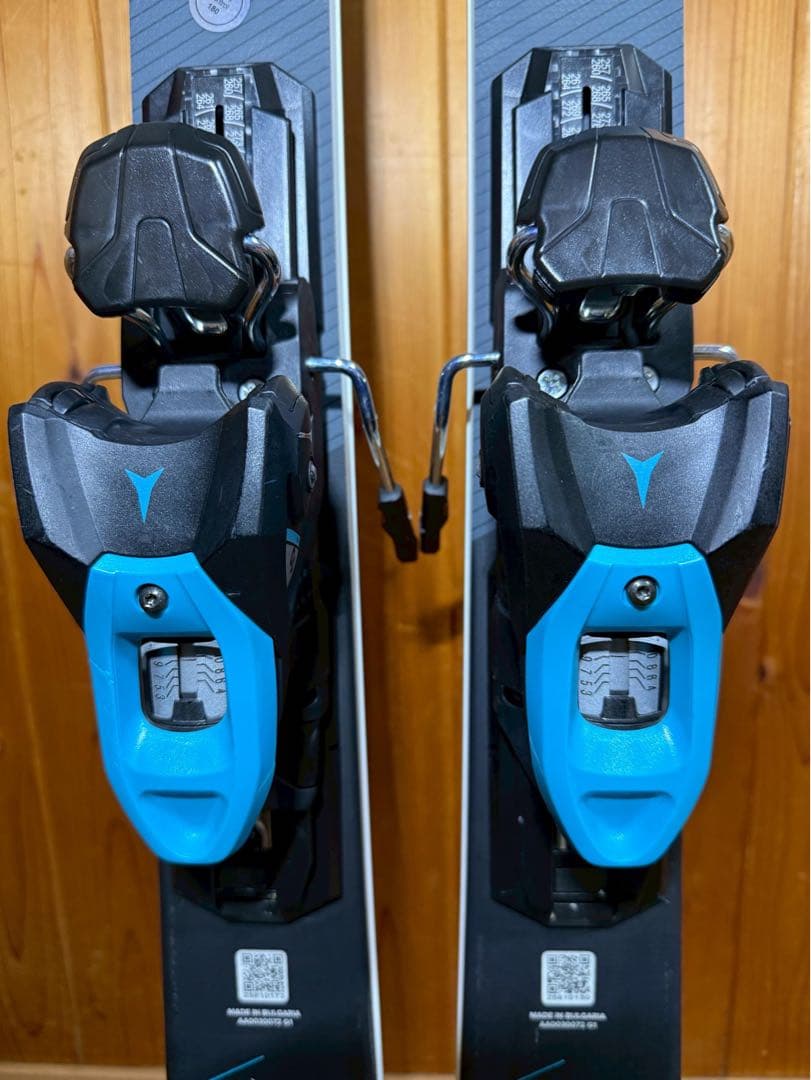 美品 アトミック ATOMIC REDSTER X5 161cm スキー板