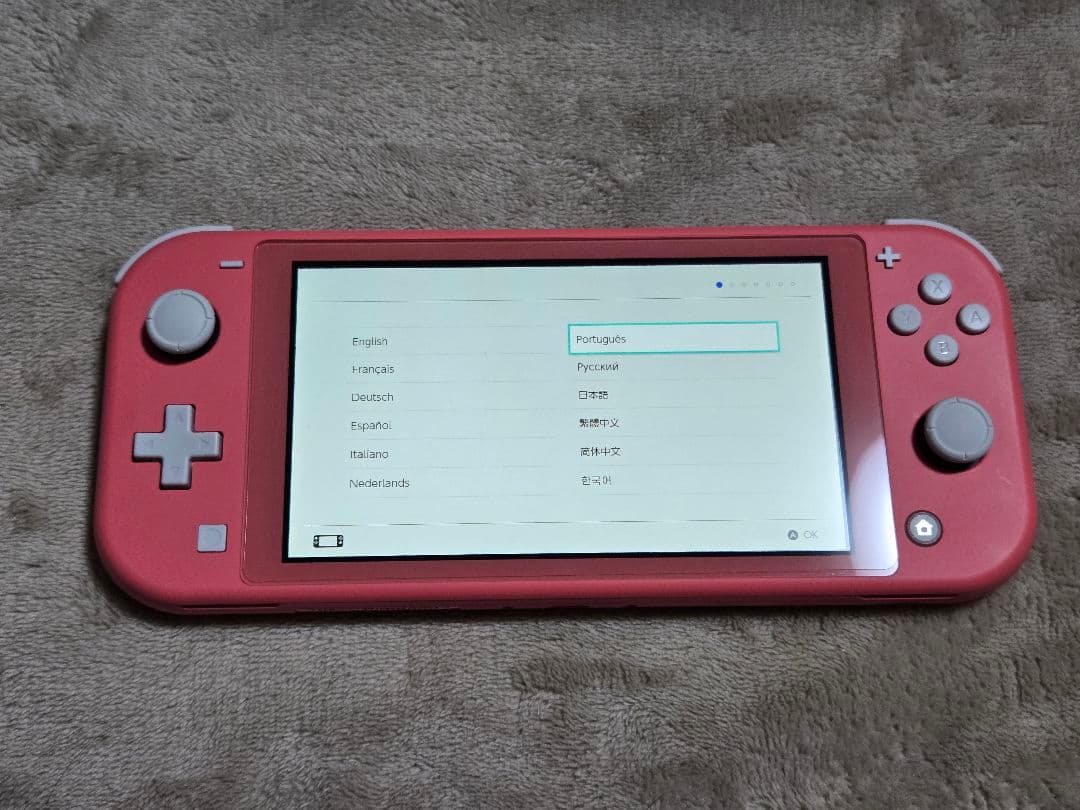 【美品・ケースあり】Nintendo Switch LITE コーラル