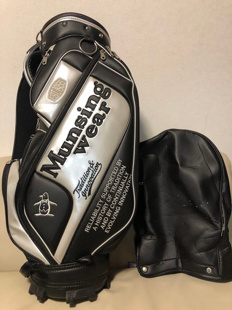 【送料込み】廃盤希少品　大人気完売　マンシングウェア　キャディバッグ