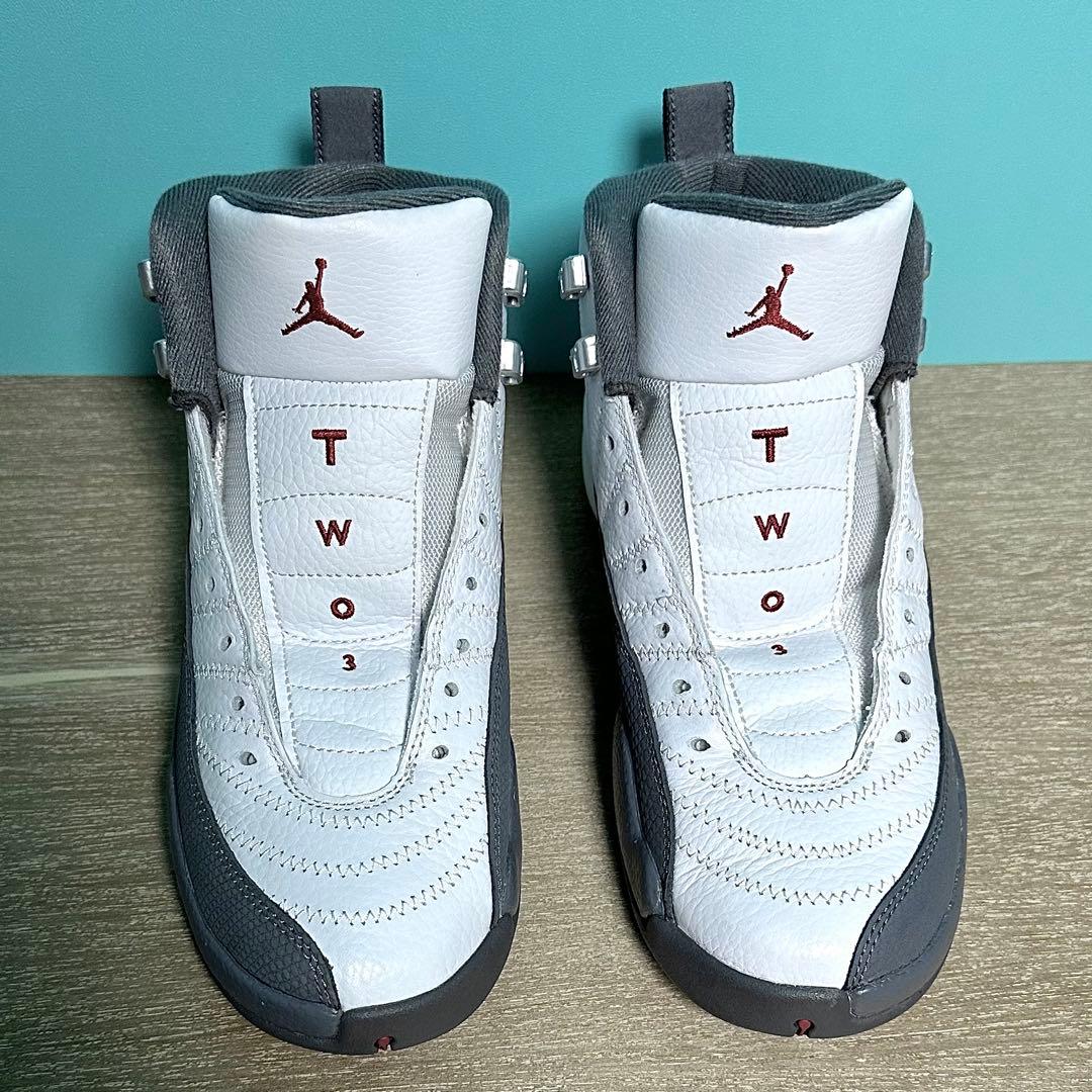 ナイキ【NIKE】エアジョーダン12　　　　　　　　　　※2019年製レアカラー