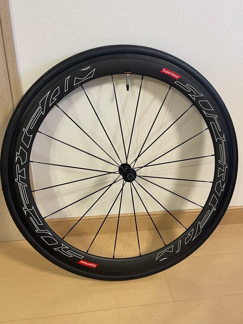 【美品・新品タイヤおまけ！】カーボンエアロホイール SUPER TEAM製