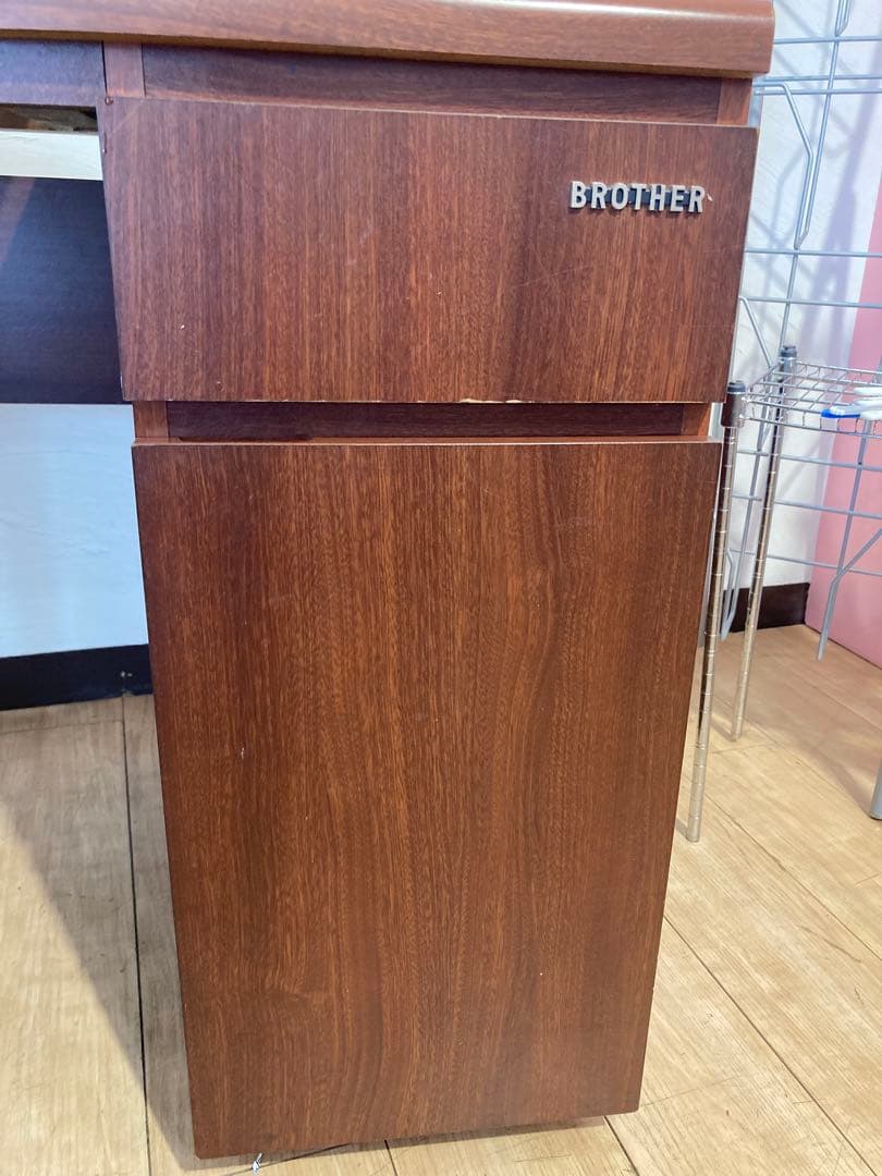 ブラザー工業　ミシン台　　昭和レトロ