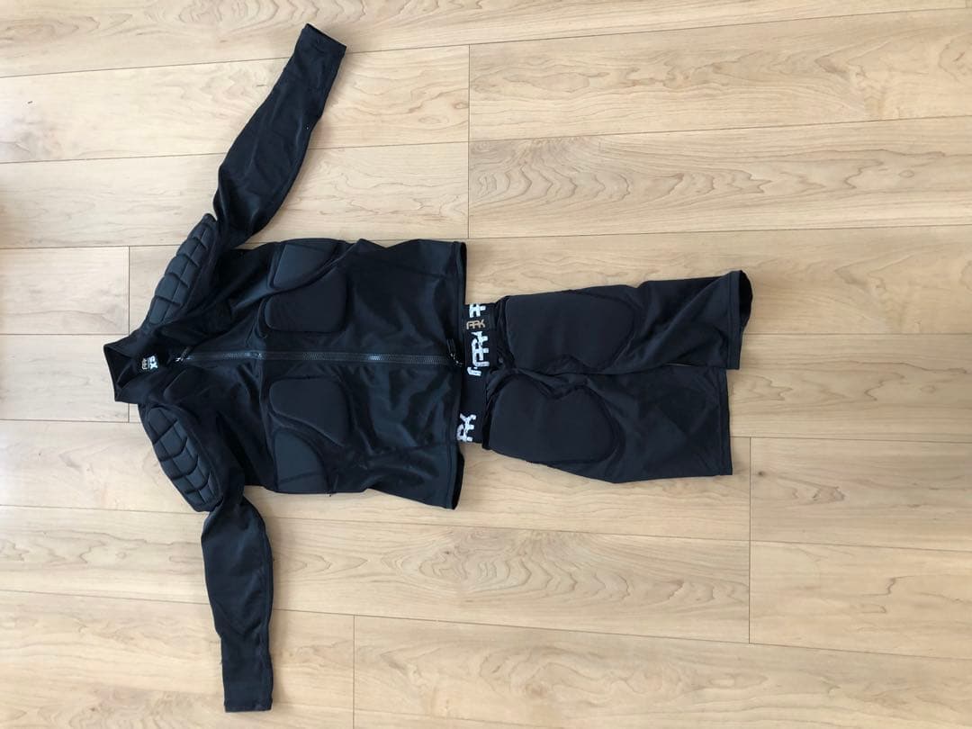 スノーボードプロテクター男女