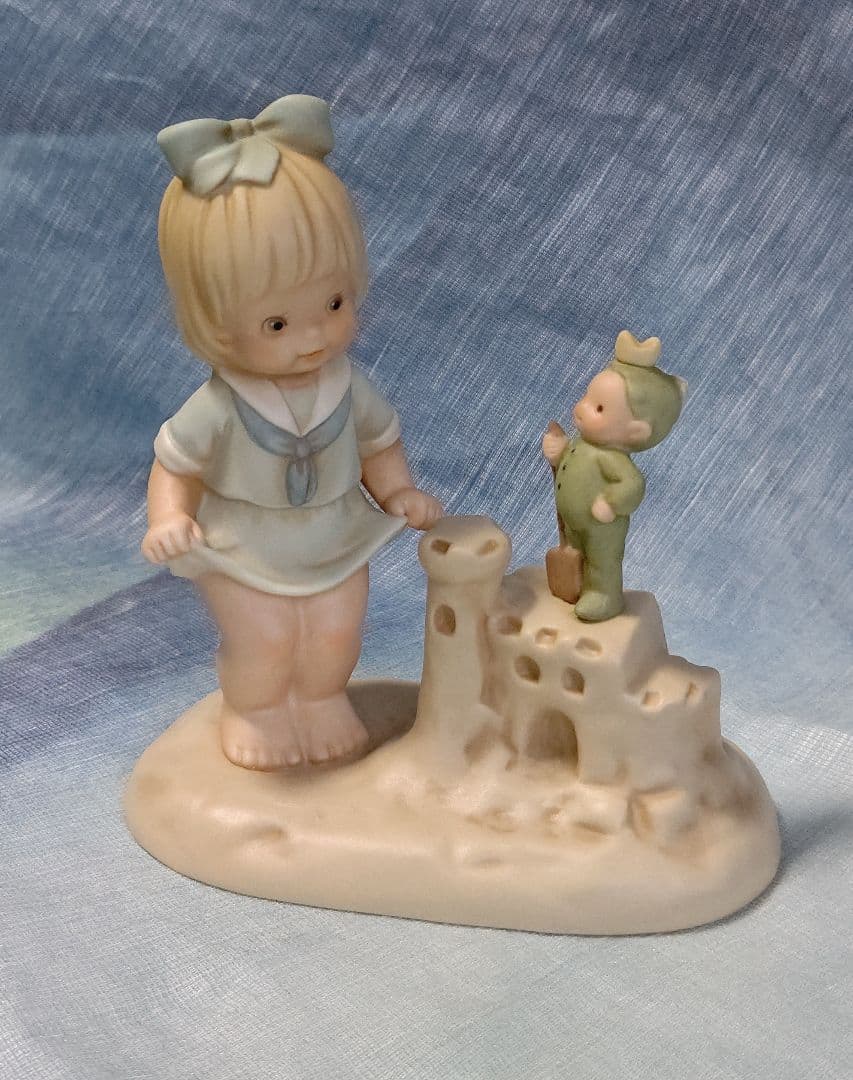 マーベル ルーシー アトウェル 