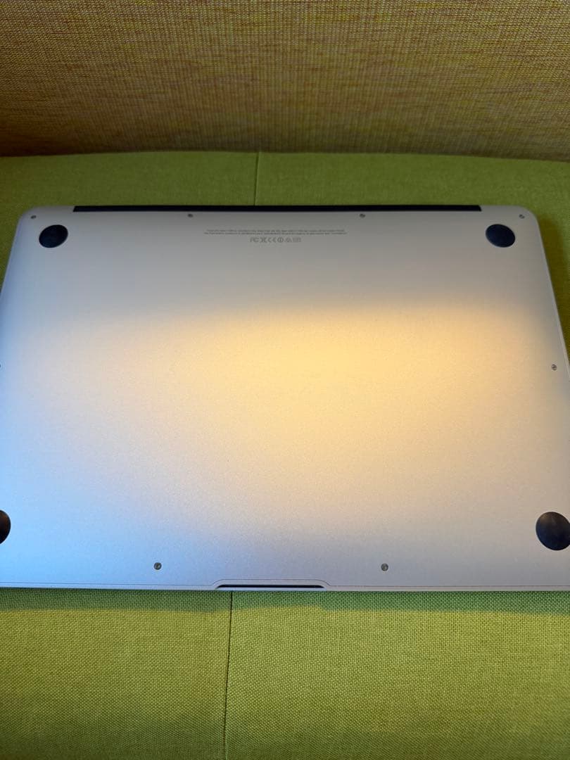 MacBook Air 13インチ 本体 A1466 ＋おまけ