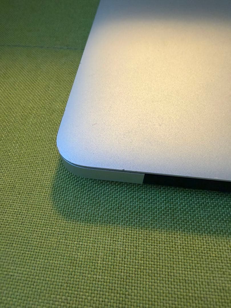 MacBook Air 13インチ 本体 A1466 ＋おまけ