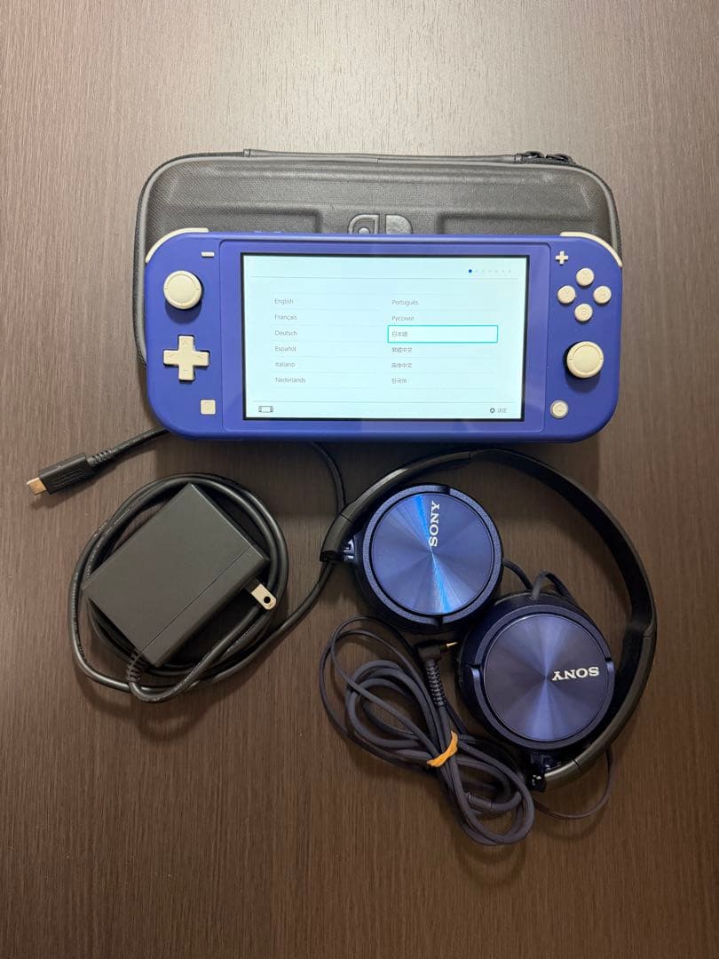 Nintendo switch Lite ブルー