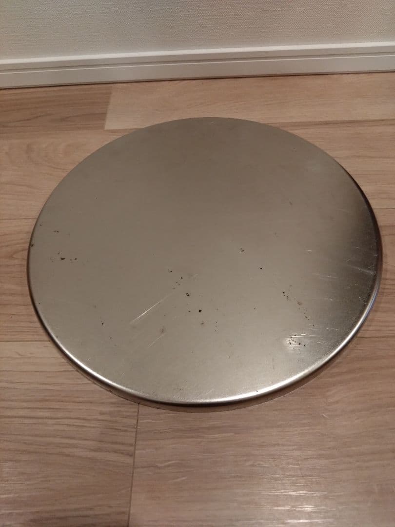 株式会社青木能率研究所 AK式足熱ストーブ「ニューラジアント」AK-8型