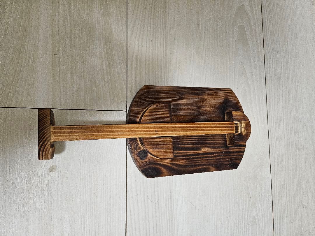 ASOVIVA 三線本体 葉のデザインスタンド付き