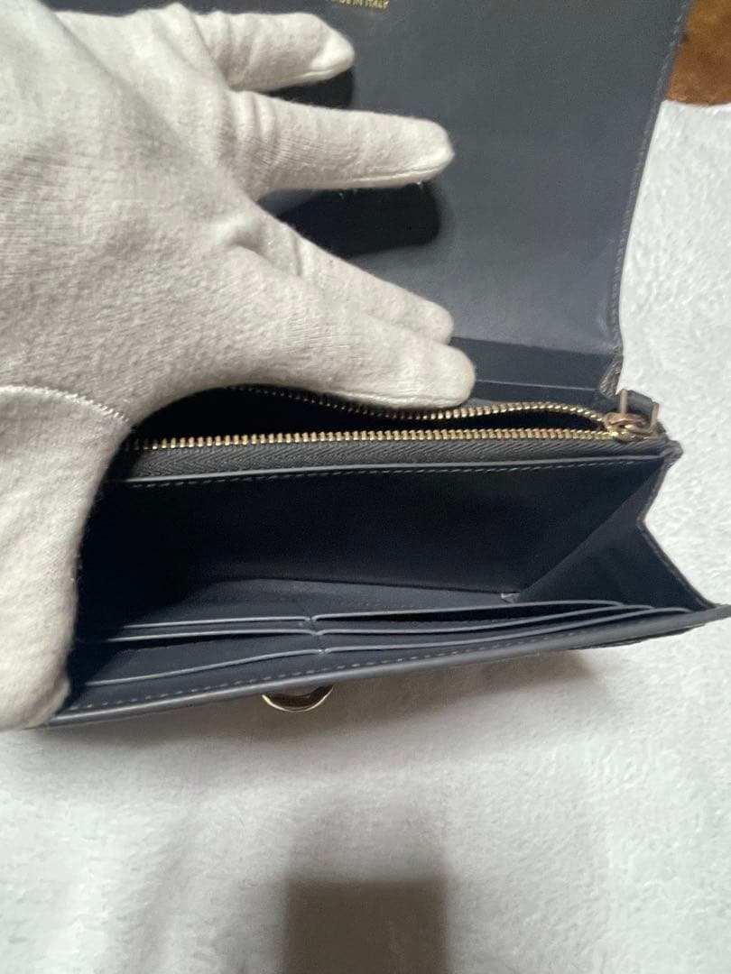 BVLGARI カルングスキン長財布 シルバー