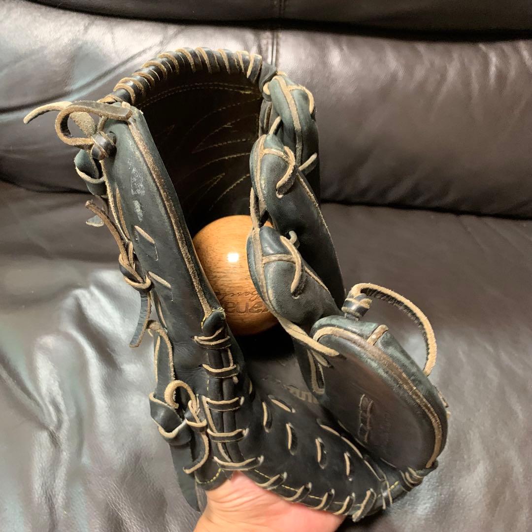 Mizuno pro 硬式投手用グローブ ブラック　松井裕樹