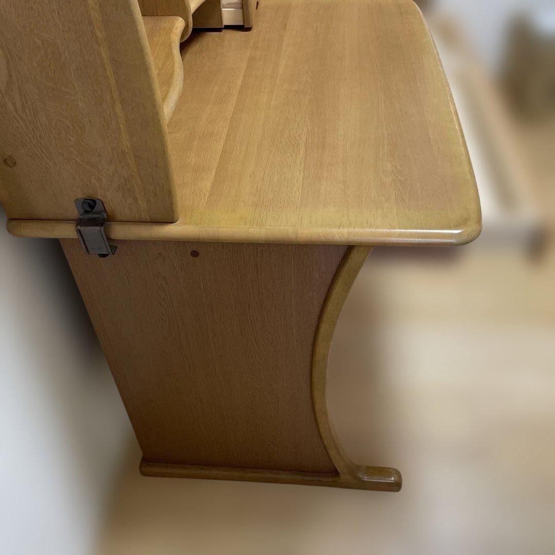 カリモク学習机、天然木机、