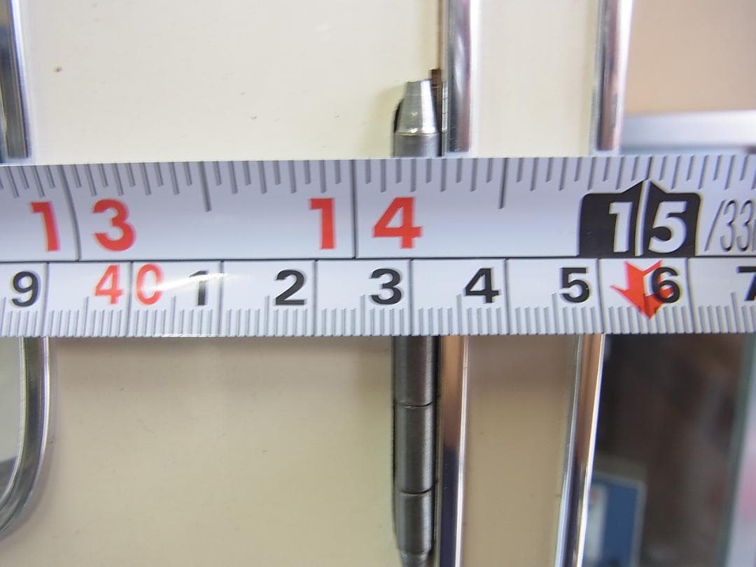 アーチ窓　レトロポップ　食器棚　飾り棚　陳列棚　傷汚れあり　昭和家具