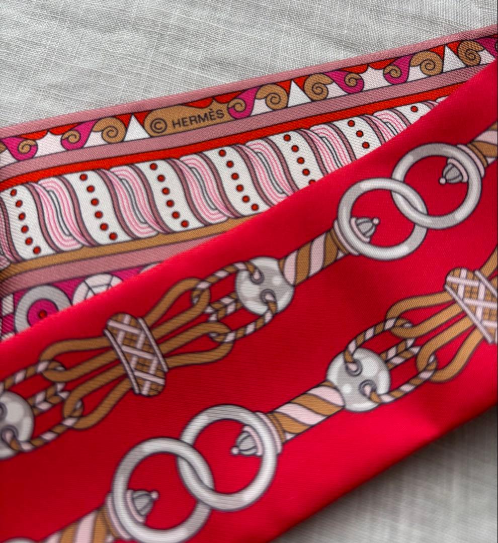 エルメス ツイリー新品未使用タグ付　ハーネスの薔薇窓