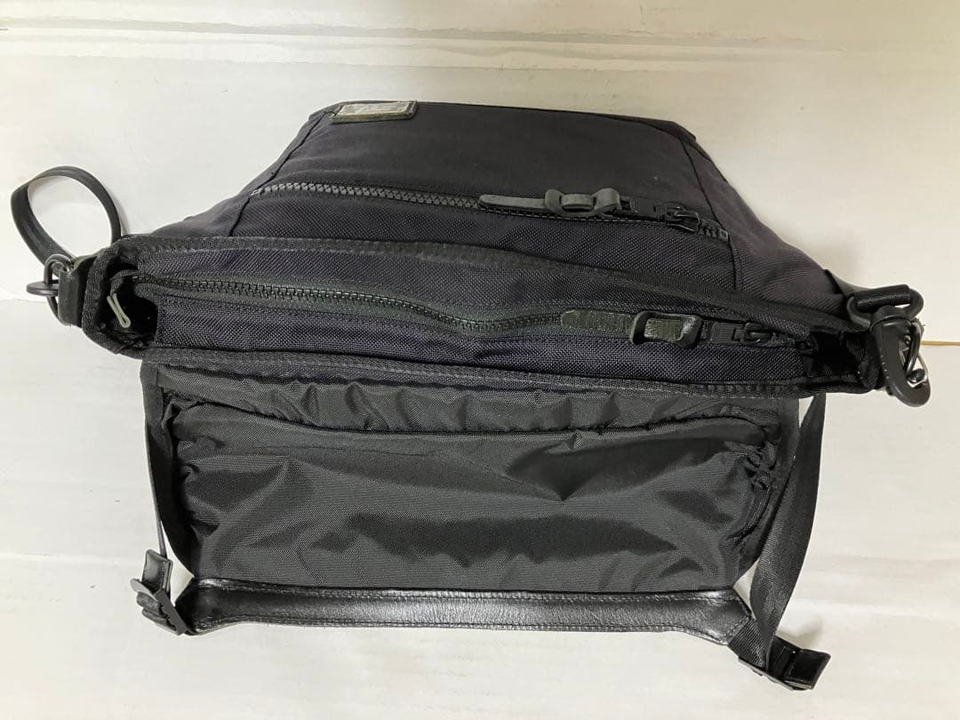 美品【☆AS2OV】ショルダーバック