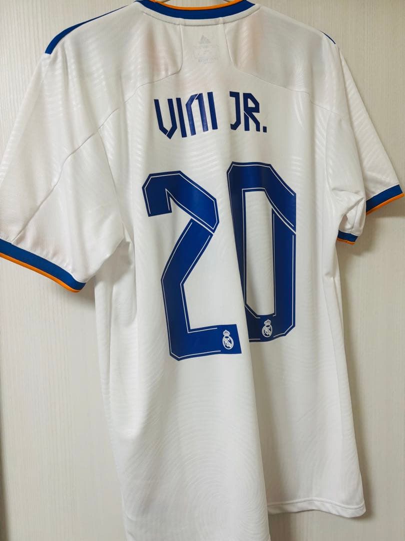 adidas レアル・マドリード　ユニフォーム　ヴィニシウス