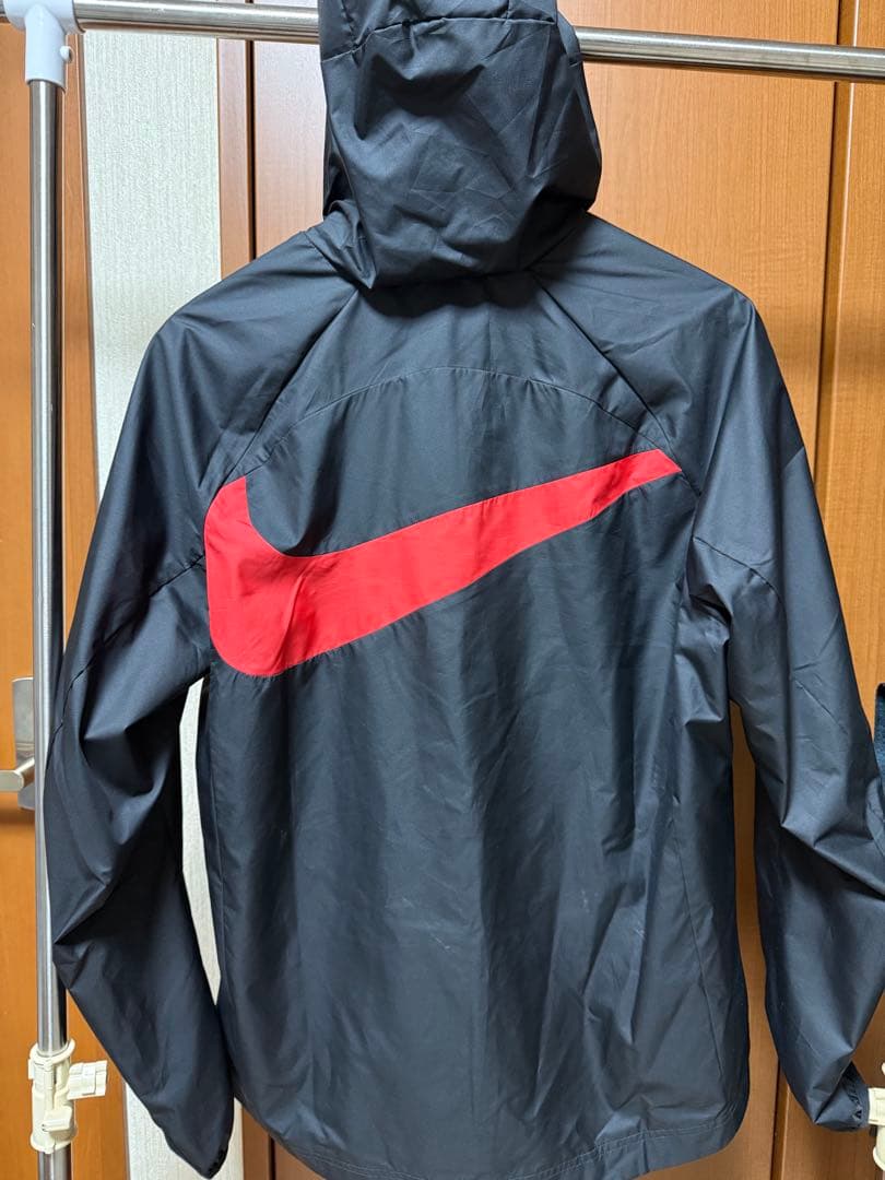 浦和レッズ ナイロンジャケット